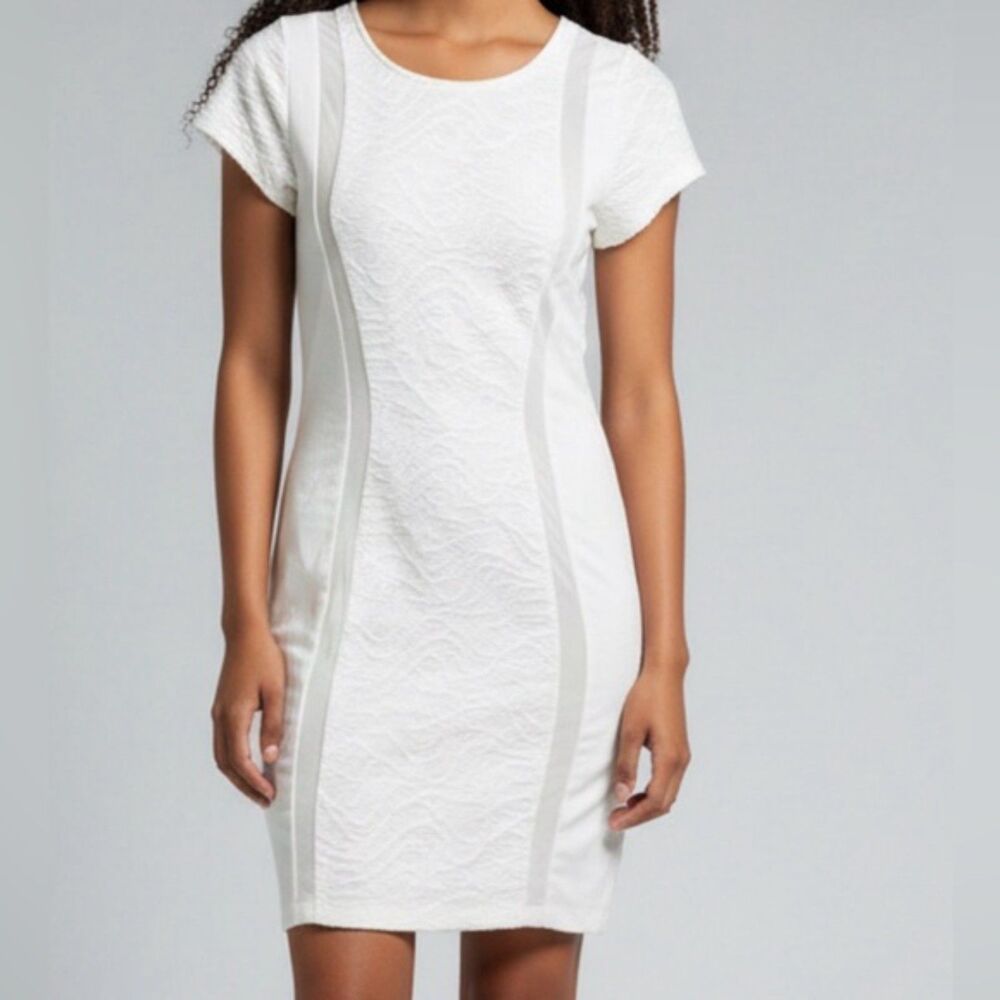 Tobi Women's White Low Back Short Sleeve Bodycon lllusion Dress